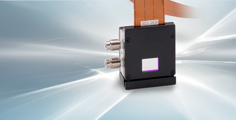 LCOS: Advancing Beam Shaping in the 2 μm Spectral Window