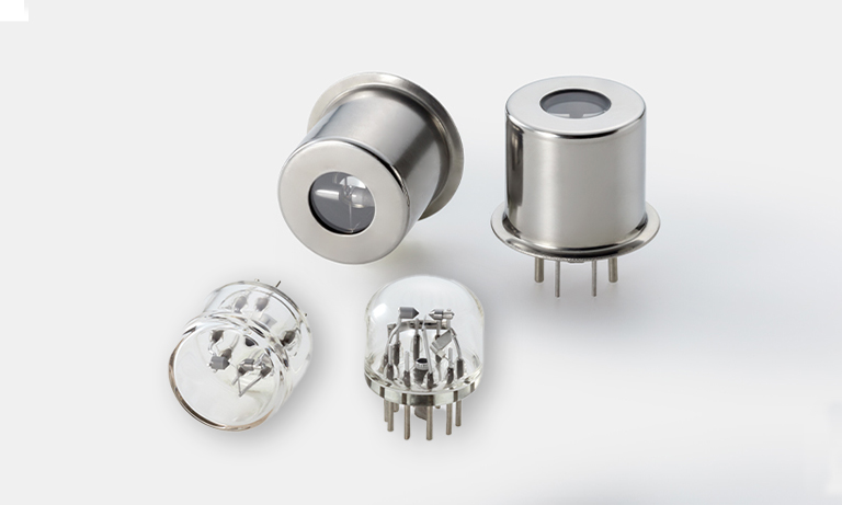 Xenon flash lamps
