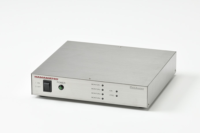 Four-head controller C11952