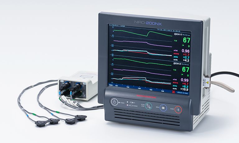Brain/tissue oxygen monitor