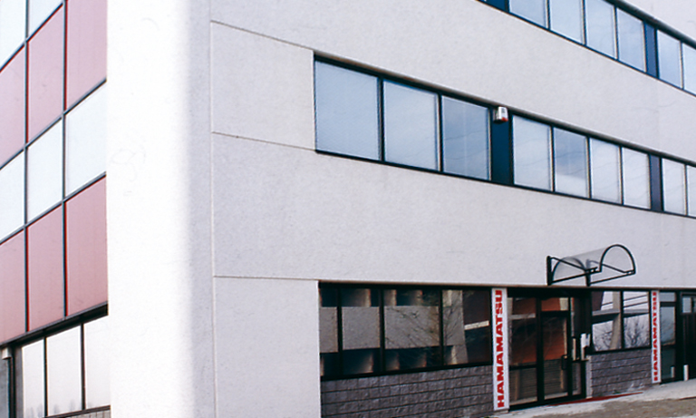  HAMAMATSU PHOTONICS ITALIA S.R.L.