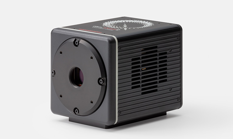 qCMOS camera