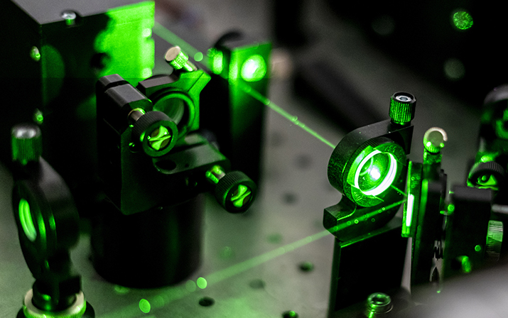 応用例：光学製品の評価（フィルタ・レンズ）