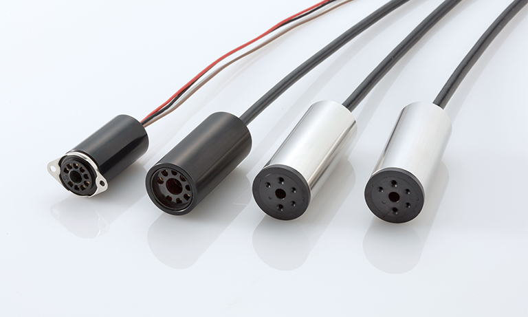 トリガソケット