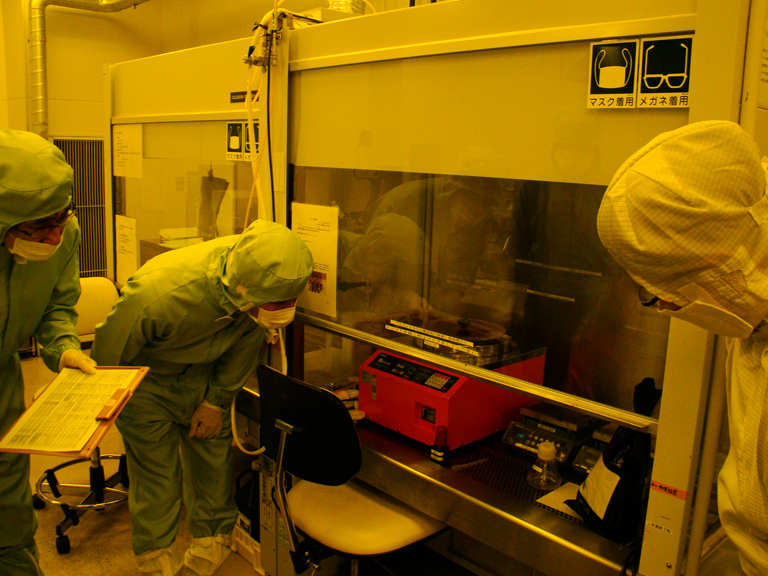 Inspection of status of handling of chemicals