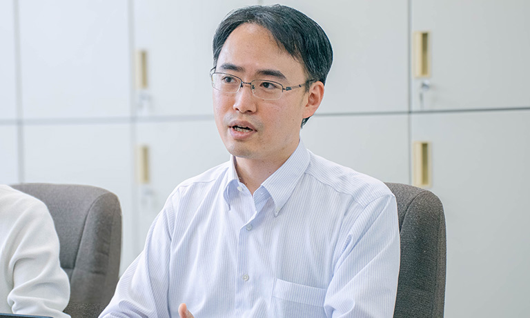 Associate professor Hideki Yamamoto